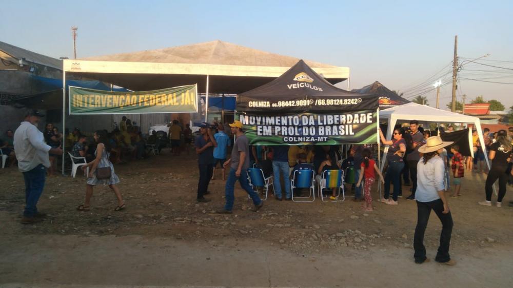 Prossegue manifestação pró nação brasileira em Colniza