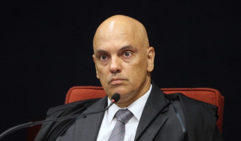 Moraes afasta prefeito de Tapurah (MT) e multa em R$ 100 mil donos de veículos usados em manifestações