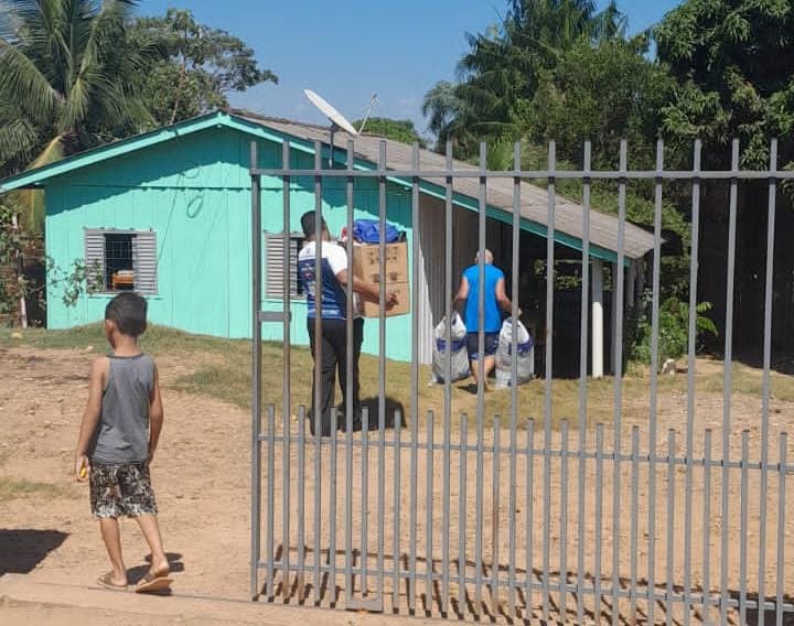 Casal faz doação de carne para a Casa de Apoio de Colniza